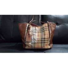 Burberry bags for sale in Valenzuela City